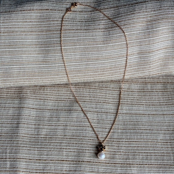 Tory Burch Kira Pearl Gold Double T Logo Pendant Necklace - Picture 6 of 9